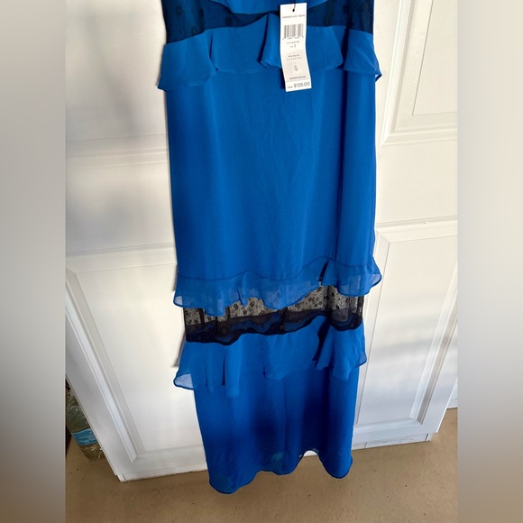 NWT BCBGeneration Lace-Inset Tiered Ruffled Maxi Dress - Size 2 - Picture 6 of 15